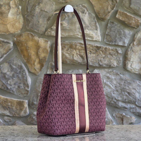 Michael Kors Handbags - Michael Kors Pratt Medium Logo Center Stripe Shoulder Bag